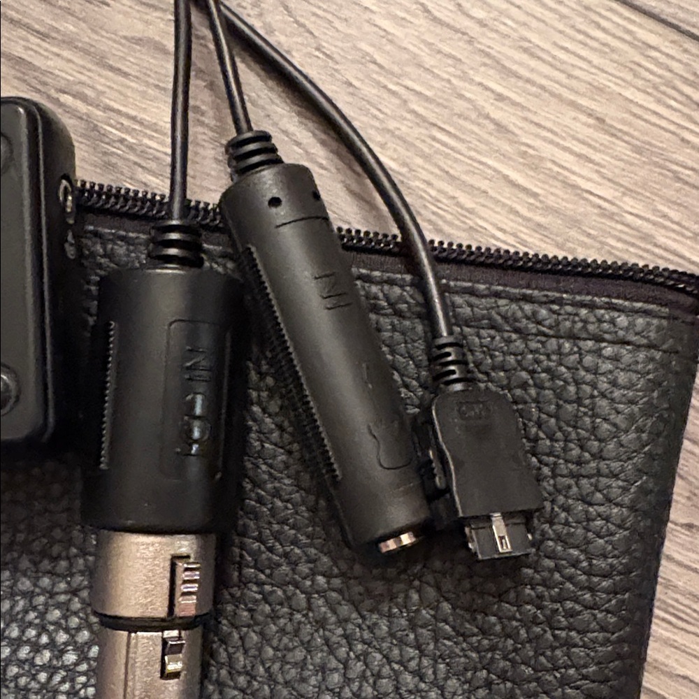One USB Audio Interface - Black - Picture 10 of 13